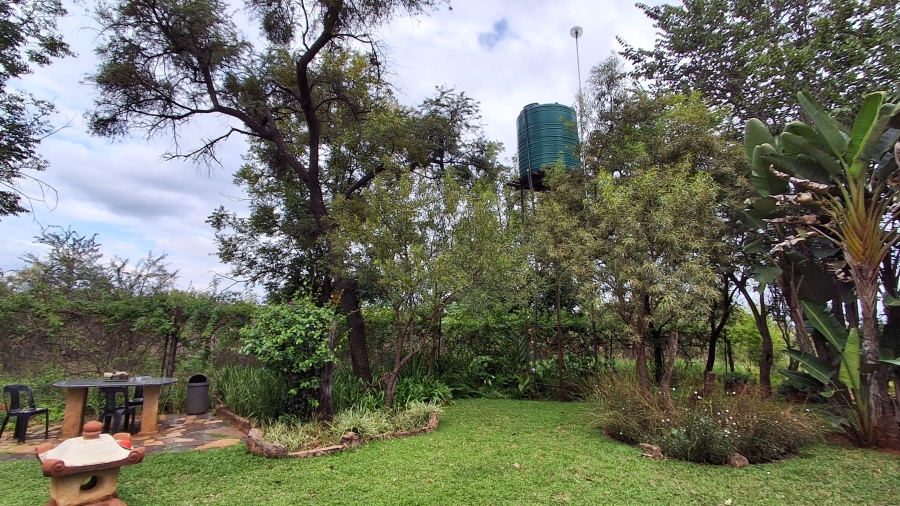 Commercial Property for Sale in Lindleyspoort North West